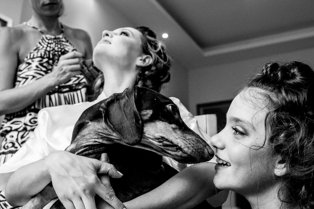 Fotografia de casamento registrada de maneira artística e espontânea. A história do dia mais especial da sua vida pela fotógrafa premiada Claudia Ruiz.