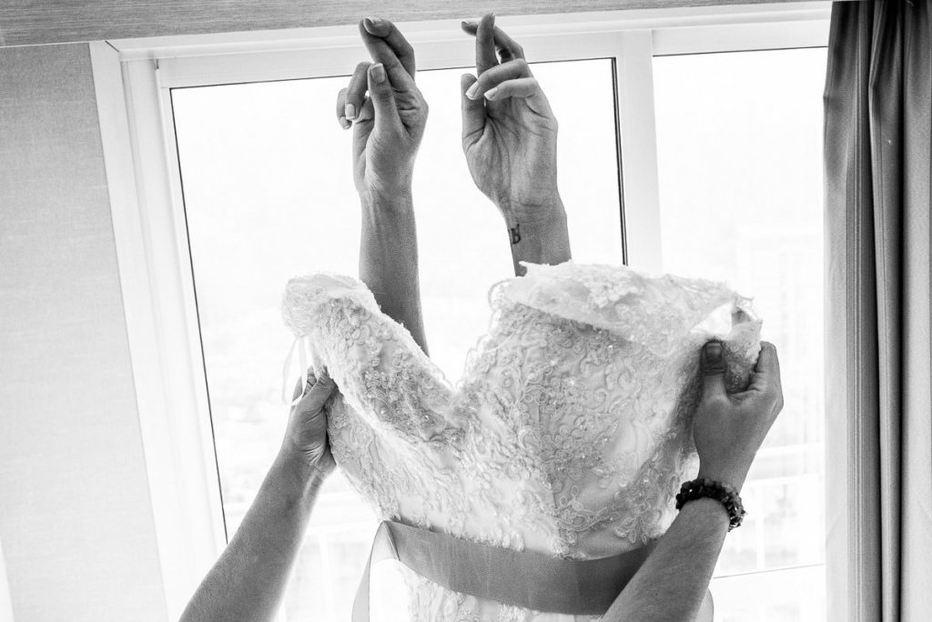 Fotografia de casamento registrada de maneira artística e espontânea. A história do dia mais especial da sua vida pela fotógrafa premiada Claudia Ruiz.
